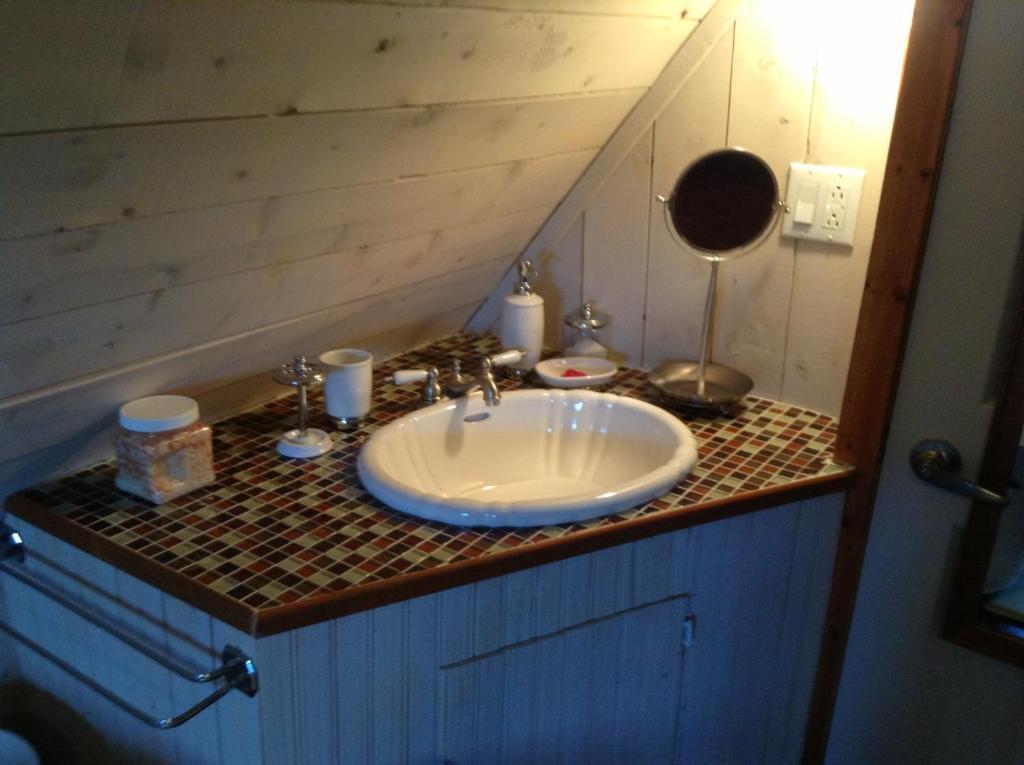 Gite Au Coin De La Berge Perce Room photo